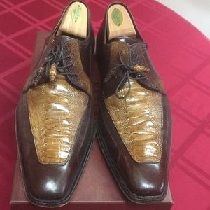 Men’s ostrich shoes